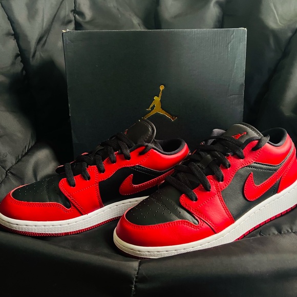 Nike -Air Jordan 1 Low - Picture 1 of 2